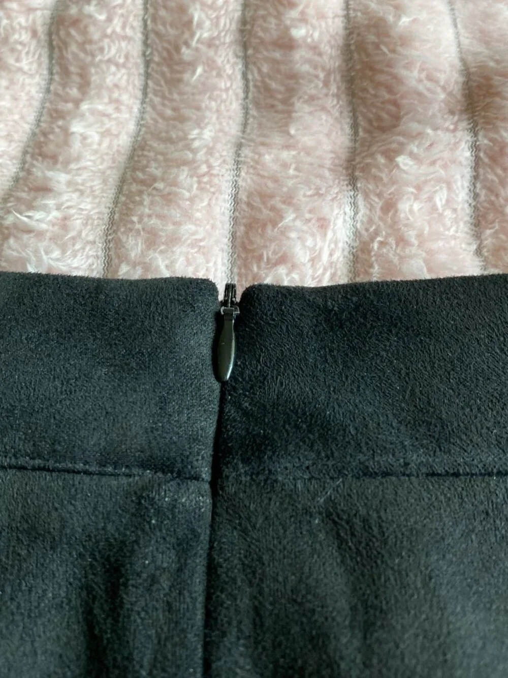 New Mangopop Black Seude Skirt